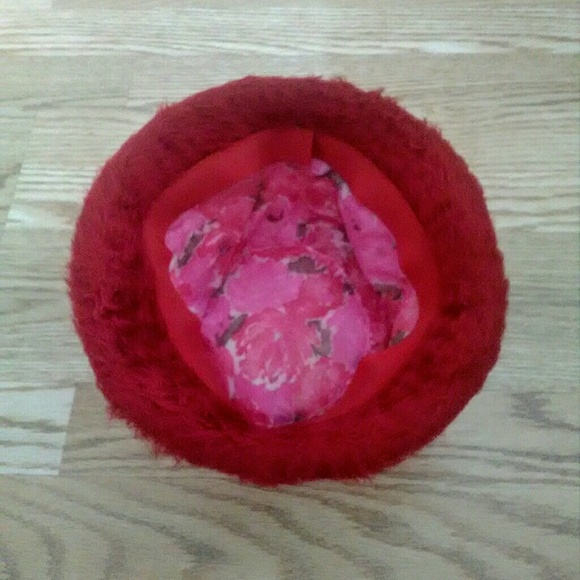 Vintage Faux Fur Red Brimmed Hat - Picture 4 of 4